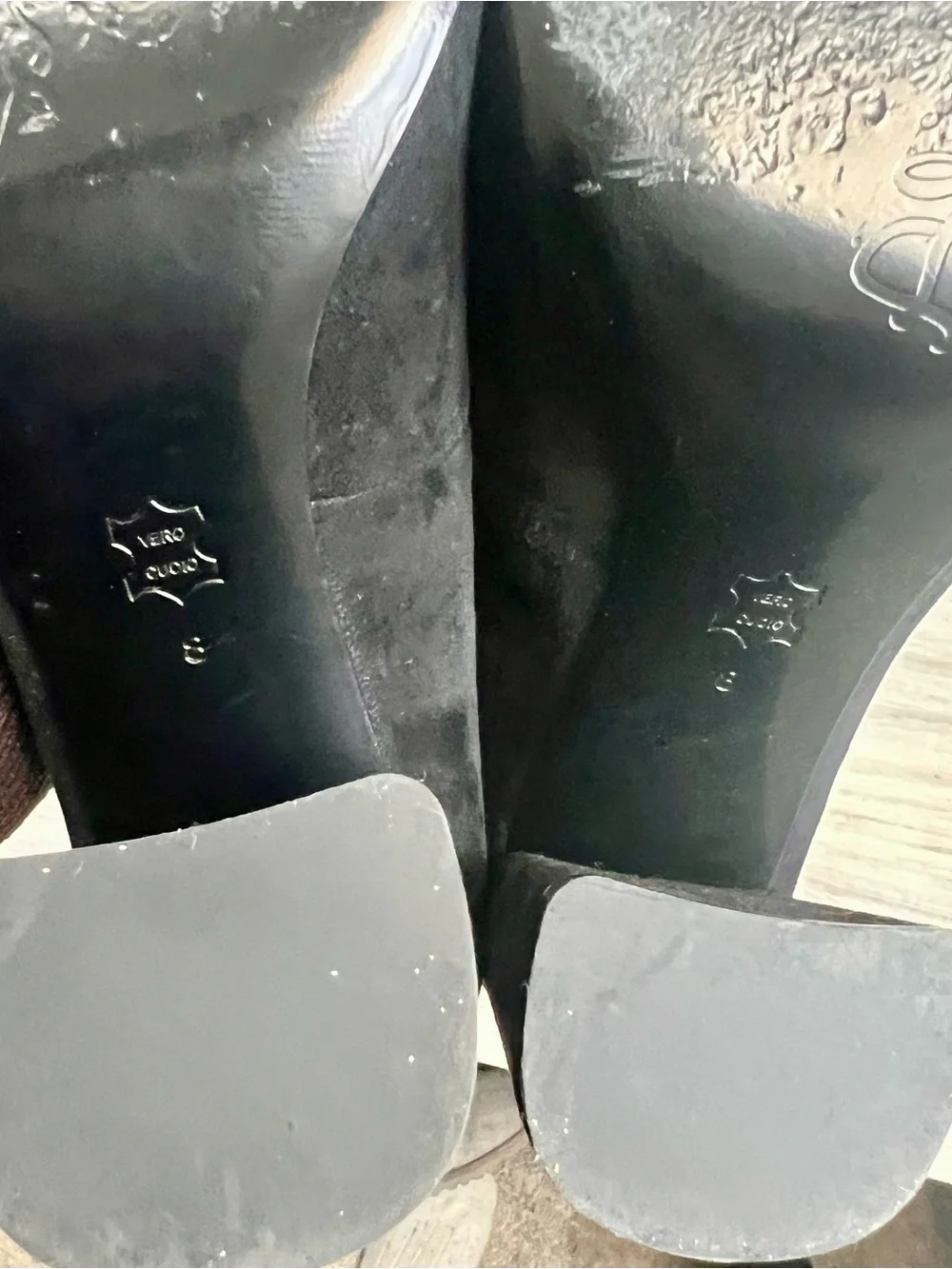 Alice + Olivia Black Suede Pointed Toe Block Heel Pumps Size 8